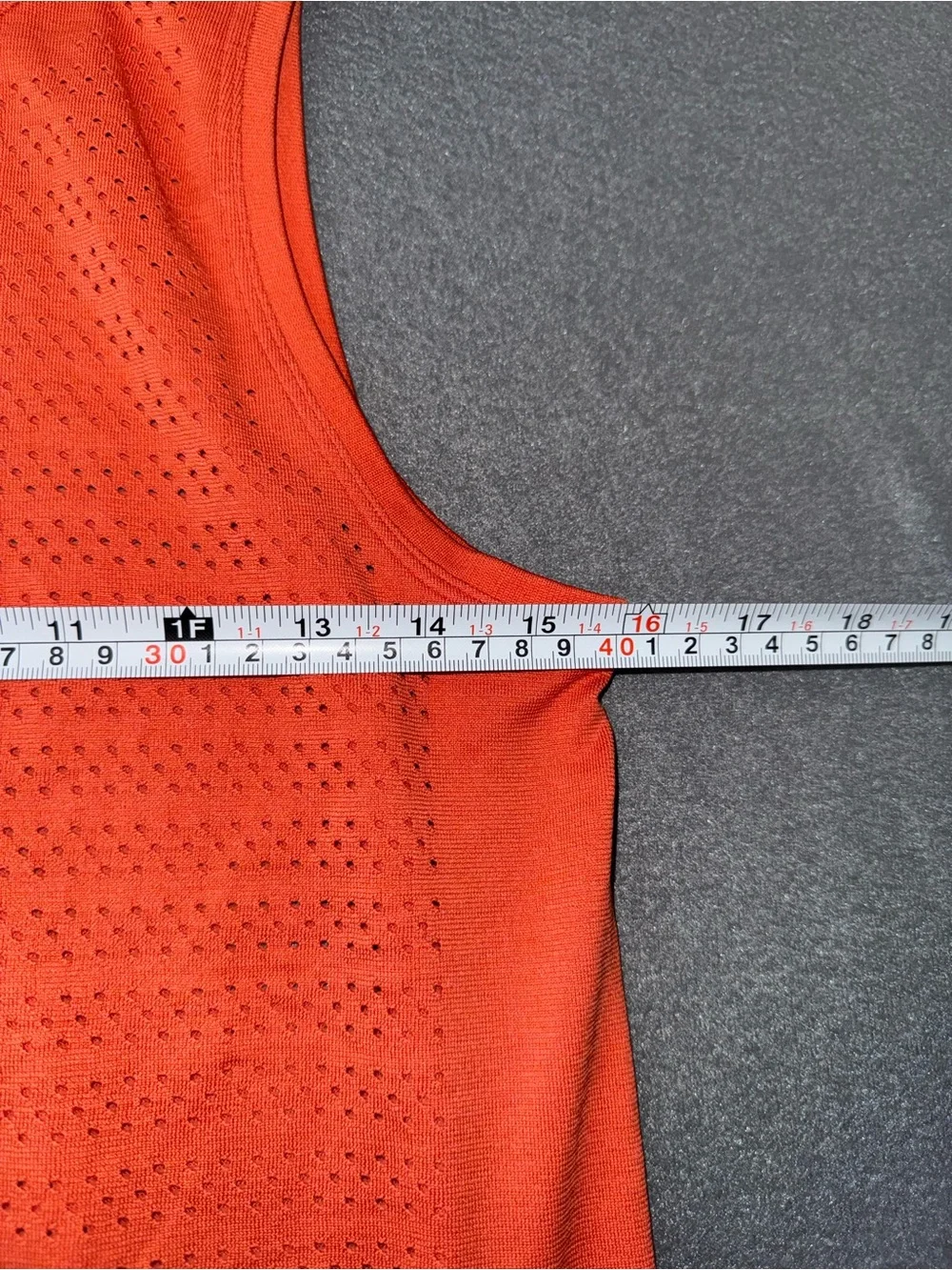 Lululemon Seamless Mesh Knit Sleeveless Tank Top Coral Orange Size 4